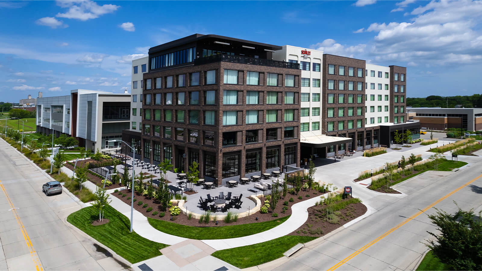 New Scarlet hotel on Nebraska Innovation Campus