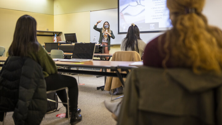 Dr. Crystal Garcia teaching College Students in America course - spring 21