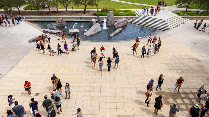 Aerial view outside of the Nebraska Union on City Campus 