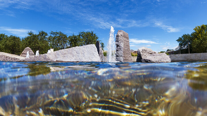 Groundlevel view of Broyhill fountain on City Campus