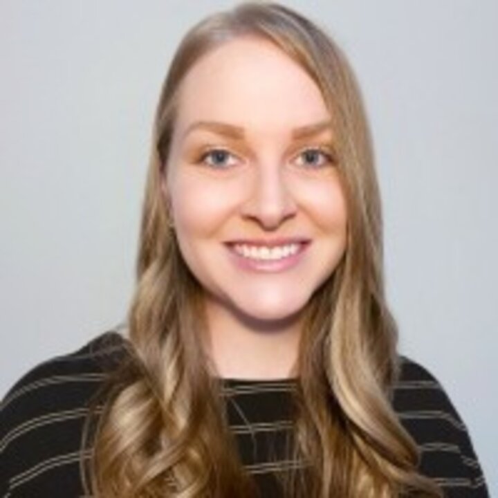 headshot of Sarah Erwin