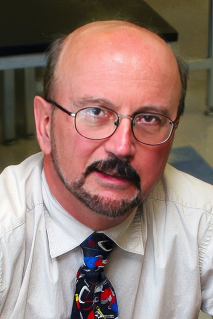  Michael Tolfa