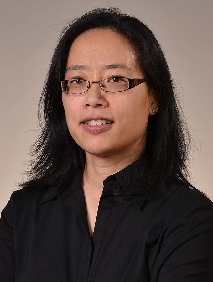 Elaine  Chan portrait picture
